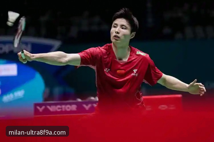 国羽男单八年破荒，石宇奇亚锦赛登顶最新动态